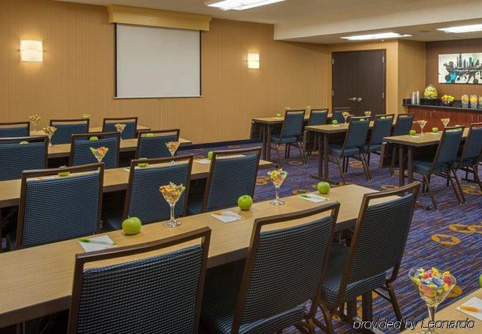 Courtyard By Marriott Atlanta Windy Hill/ballpark Hotel Smyrna